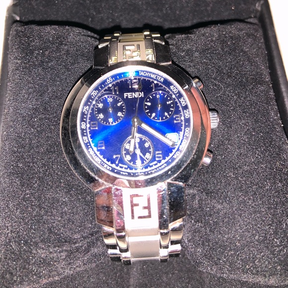 FENDI Watch - Picture 5 of 5